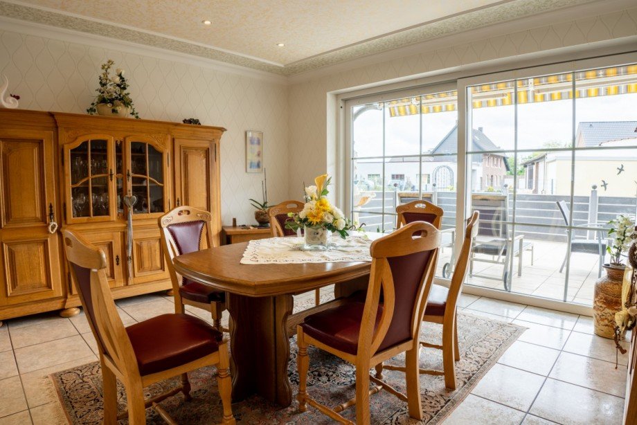 www.immobilien-zander.de Zweifamilienhaus Heinsberg