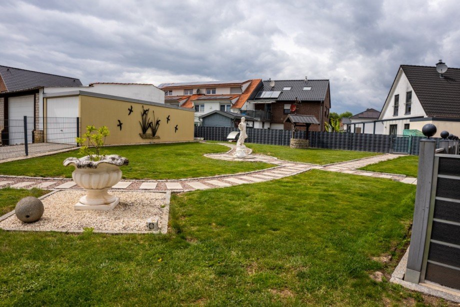 www.immobilien-zander.de Zweifamilienhaus Heinsberg