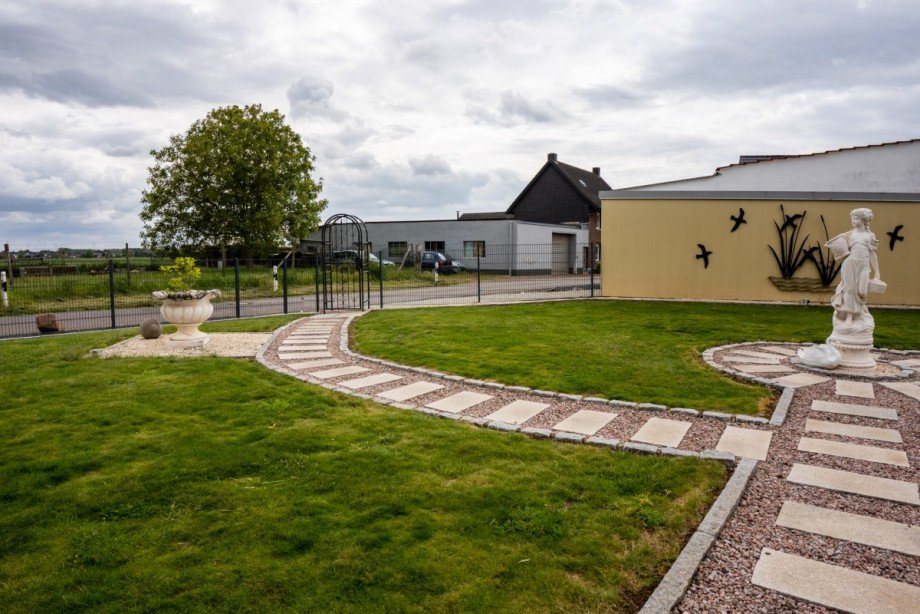 www.immobilien-zander.de Zweifamilienhaus Heinsberg